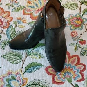 Cute Black Booties, Leather and Barely Used